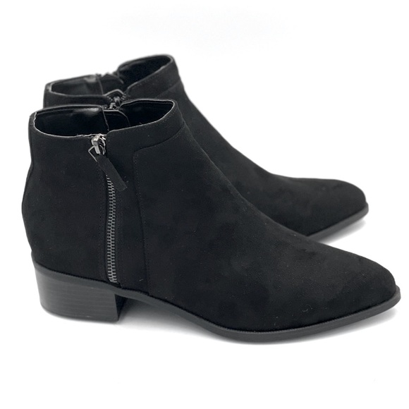 Anne Klein Lavina Black Bootie - Picture 3 of 8